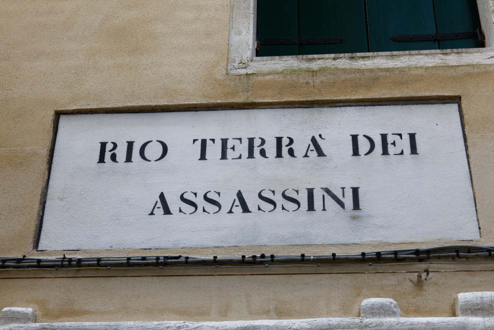 Street sign in Venice: "Rio Terra Dei Assassini"